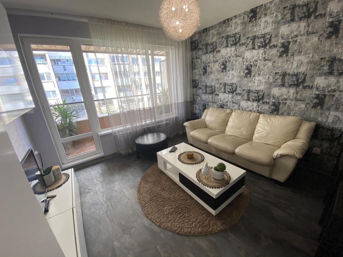 Lovely Cozy Apartment Σόφια Εξωτερικό φωτογραφία